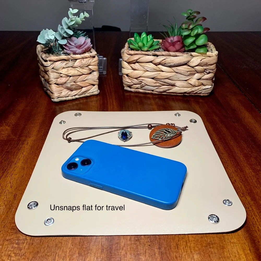 Snap Travel Valet Tray, Catchall, Vegan Leather